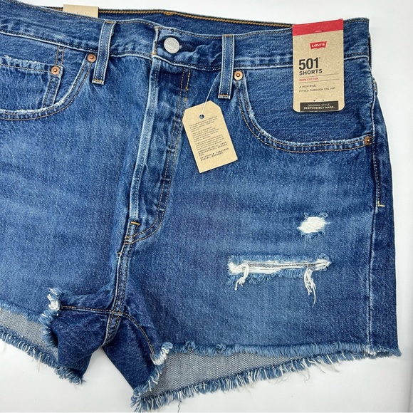Levi’s Women’s Distressed Blue Denim Shorts Size 32R - Picture 6 of 10